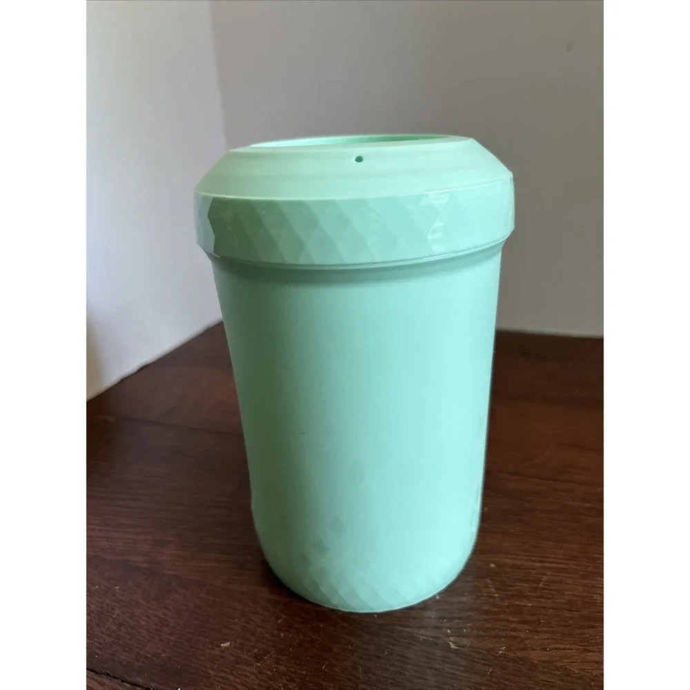 HyperChiller HC1 12.5 Oz Iced Coffee/Beverage Cooler in Mint‎ Green Open Box